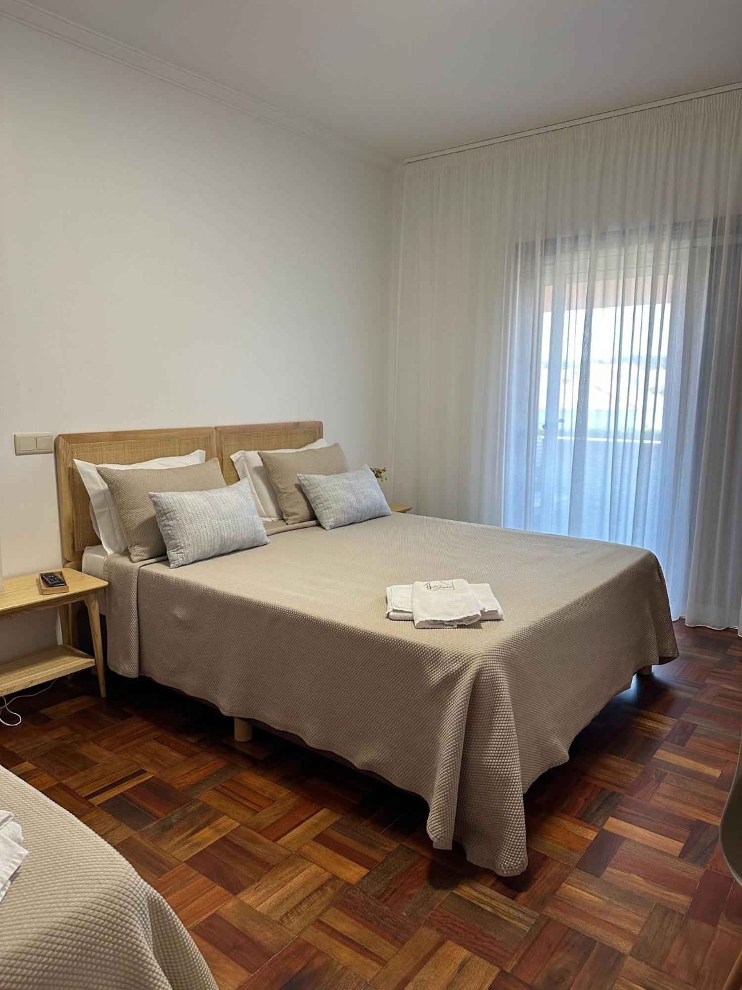 Guest House Mj 포보아데바짐 외부 사진